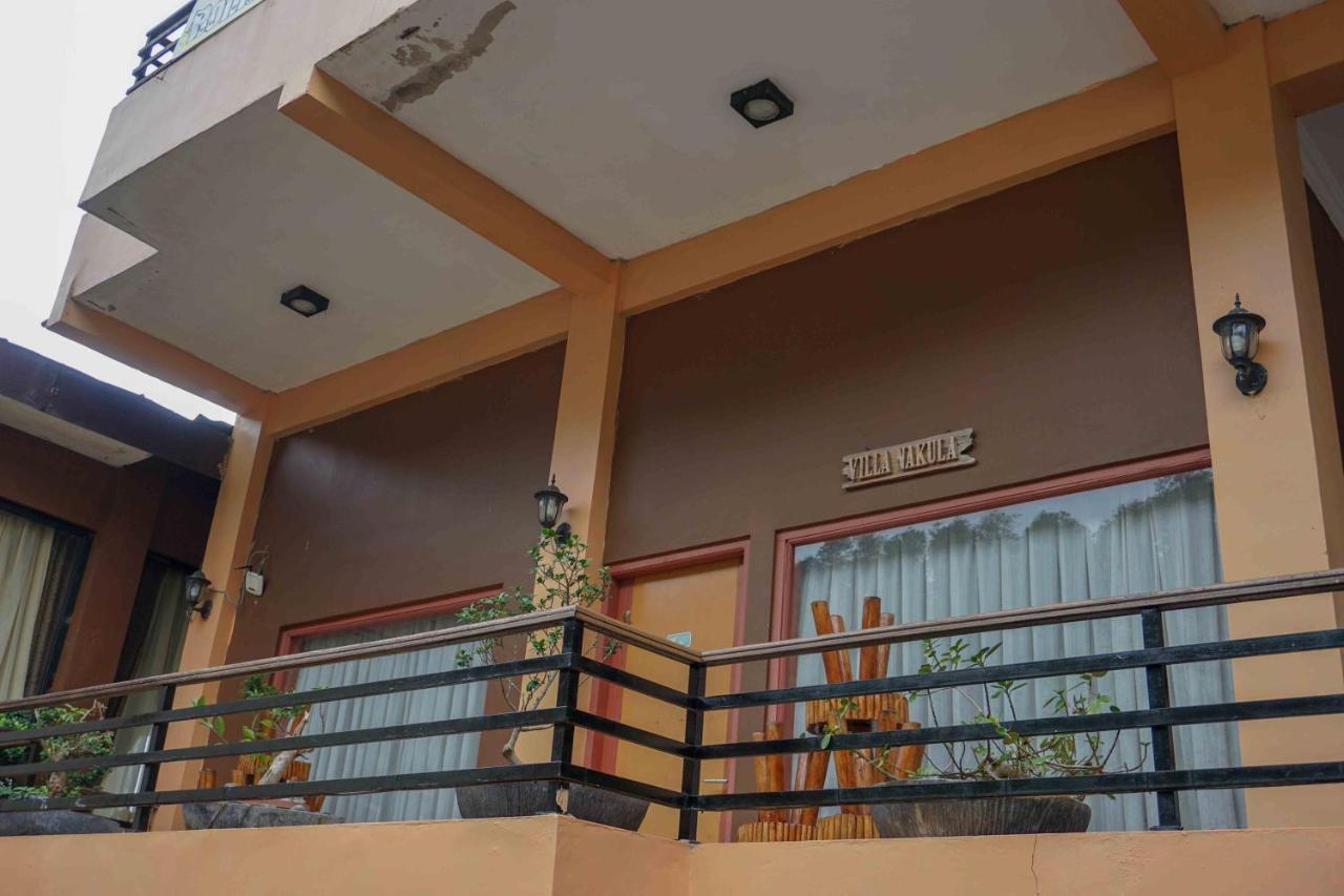Reddoorz Resort @ Tawangmangu Exterior photo
