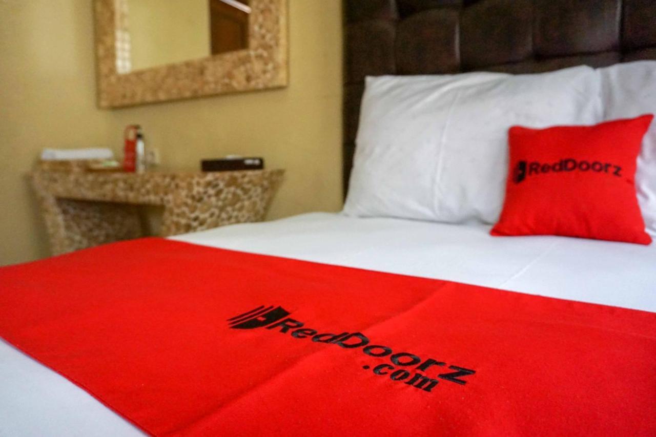 Reddoorz Resort @ Tawangmangu Exterior photo